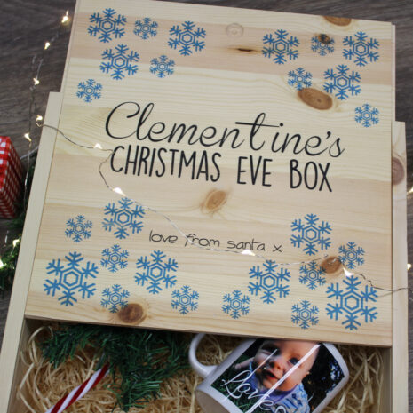 snow-flake-christmas-eve-box-2