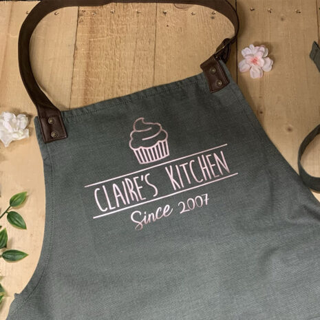 cupcake-annex-oxford-bib-apron-2 cupcake annex oxford bib apron fm branding gifts