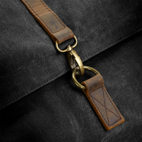 webimage-77FB10C0-F8A2-4C26-BBAC414881736614 black Clip